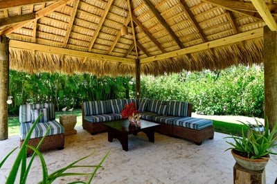 Luxury Villa Photo #9