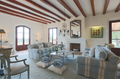 Luxury Villa Photo #12