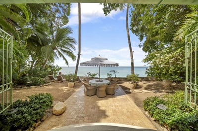 Luxury Villa Photo #11