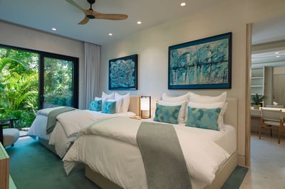 Luxury Villa Photo #51