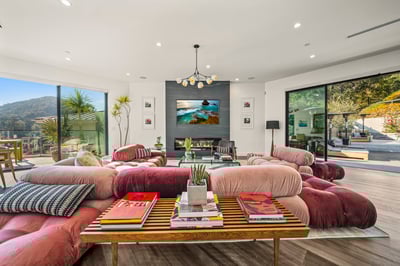Luxury Villa Photo #16