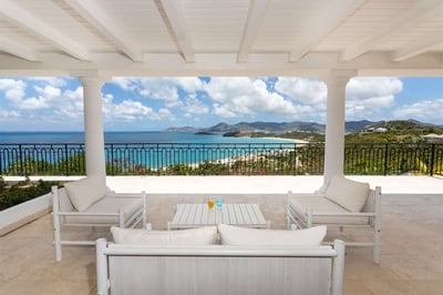 Luxury Villa Photo #11