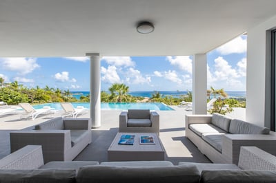 Luxury Villa Photo #13