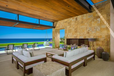 Luxury Villa Photo #14