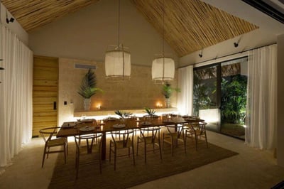 Luxury Villa Photo #9