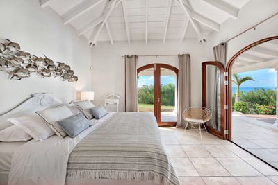 Luxury Villa Photo #19