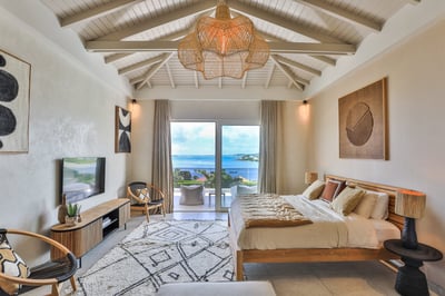Luxury Villa Photo #21