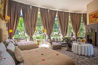 Luxury Villa Photo #23