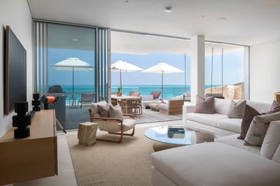 Luxury Villa Photo #10