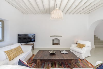 Luxury Villa Photo #15