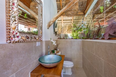 Luxury Villa Photo #41