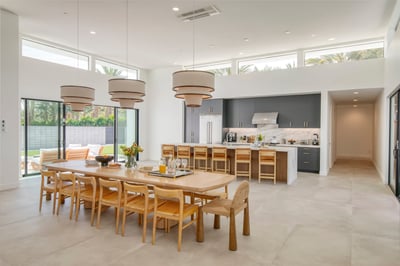 Luxury Villa Photo #21