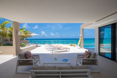 Luxury Villa Photo #13