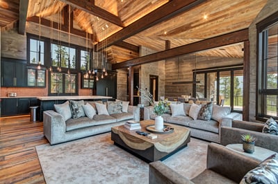 Luxury Villa Photo #2