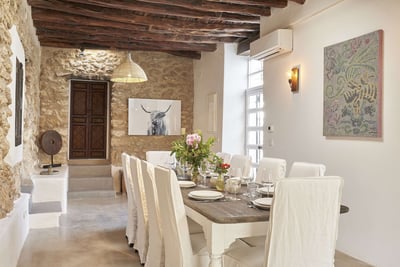 Luxury Villa Photo #19