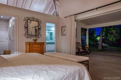 Luxury Villa Photo #56