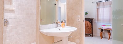 Luxury Villa Photo #28