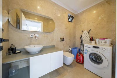 Luxury Villa Photo #25