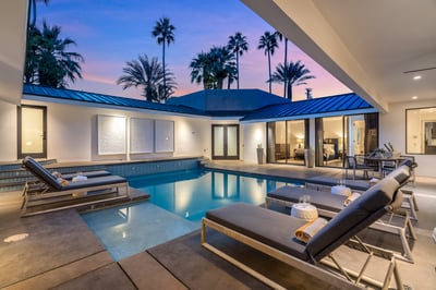 Luxury Villa Photo #5