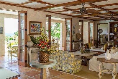 Luxury Villa Photo #10