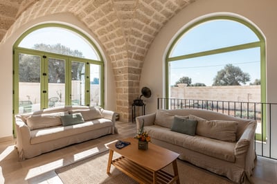 Luxury Villa Photo #15