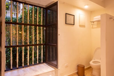 Luxury Villa Photo #18
