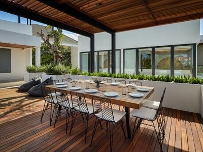 Luxury Villa Photo #6