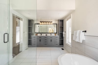 Luxury Villa Photo #22