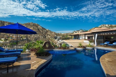 Luxury Villa Photo #2