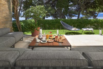 Luxury Villa Photo #11
