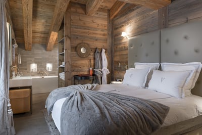 Luxury Villa Photo #22