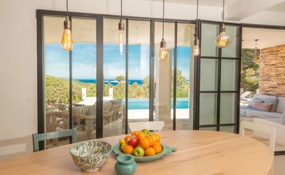 Luxury Villa Photo #27