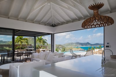 Living Area & Kitchen