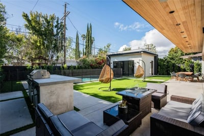 Luxury Villa Photo #4