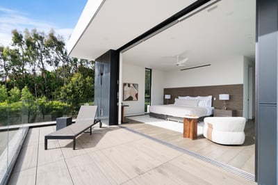 Luxury Villa Photo #43