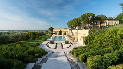 Luxury Villa Photo #8