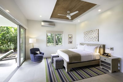 Luxury Villa Photo #37