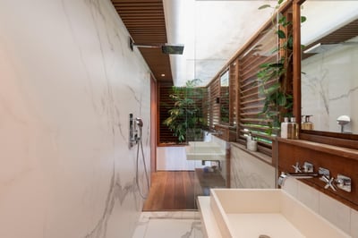 Luxury Villa Photo #33