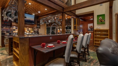 Kitchen bar seating