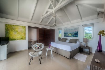 Luxury Villa Photo #27