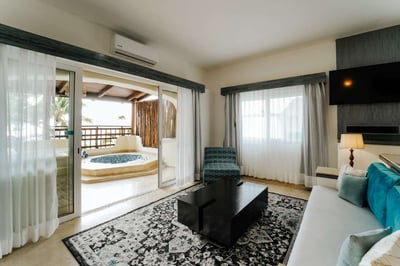 Luxury Villa Photo #36