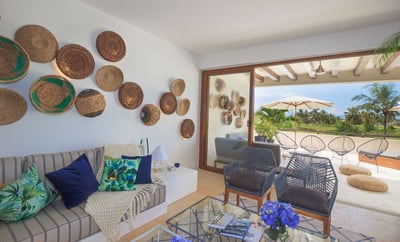 Luxury Villa Photo #8
