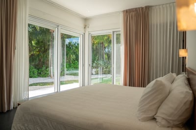 Luxury Villa Photo #42