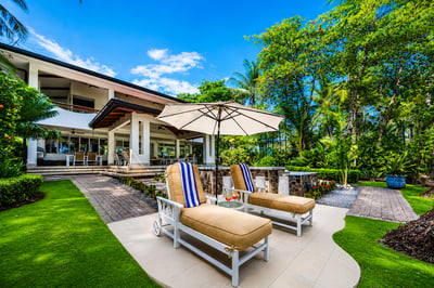 Luxury Villa Photo #7