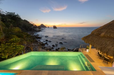 Luxury Villa Photo #5