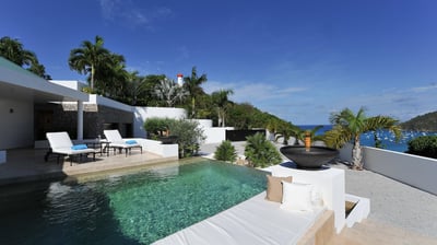 Luxury Villa Photo #3