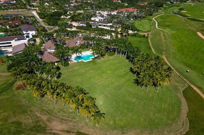 Luxury Villa Photo #2