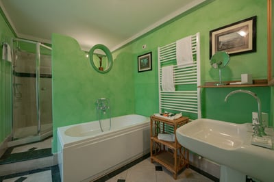 Luxury Villa Photo #34
