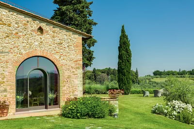 Luxury Villa Photo #13