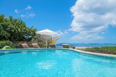 Luxury Villa Photo #2